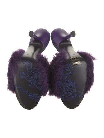 Burberry Leather Slides