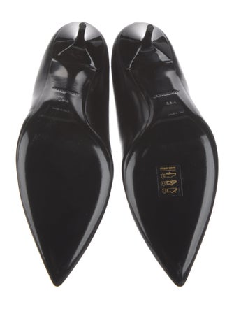 Burberry Leather Pumps