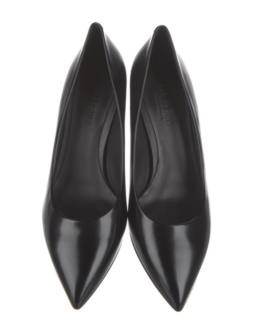 Burberry Leather Pumps