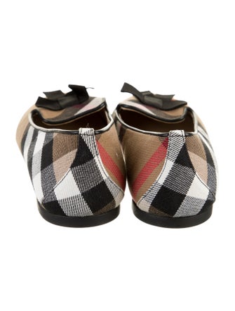 Burberry Womens Ballet Flats