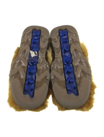 Burberry Fur Leather Trim Embellishment Lace-Up Boots