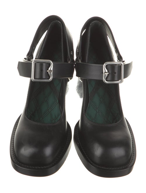 Burberry Leather Pumps