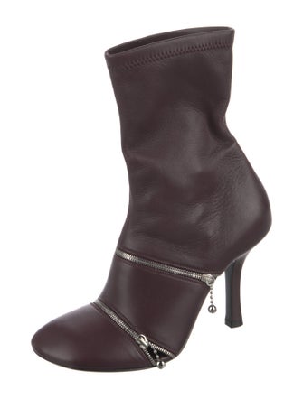 Burberry Leather Pumps