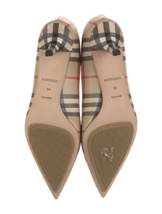 Burberry Aubri House Check Pattern Pumps
