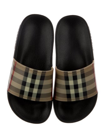 Burberry Boys' Burberry Check Pattern Slides
