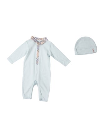 Burberry Kids Cotton Button-Up Onesie w/ Matching Beanie
