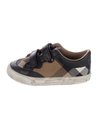 Burberry Canvas Low Sneakers