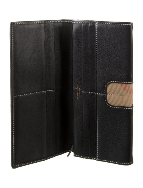 Burberry House Check Pattern Leather Continental Wallet