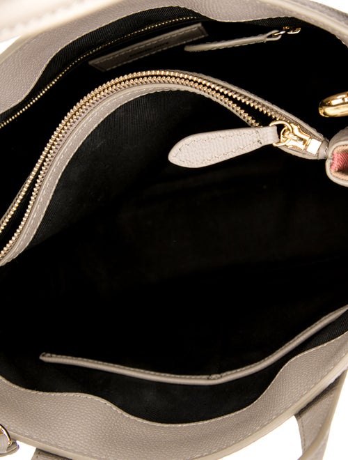 Burberry Nova Check Medium Banner