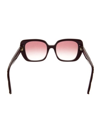 Burberry Caroll Nova Check Pattern Sunglasses