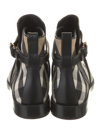 Burberry House Check Pattern Leather Chelsea Boots