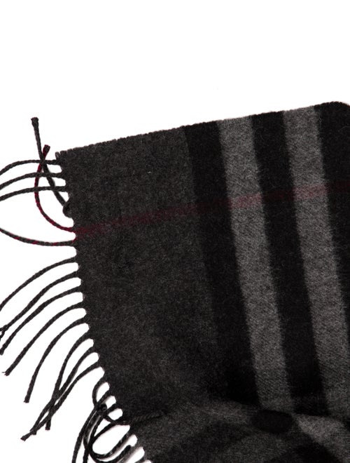 Burberry Cashmere Nova Check Pattern Scarf