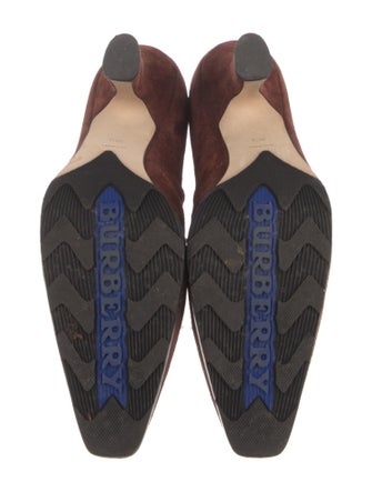 Burberry Suede Pumps