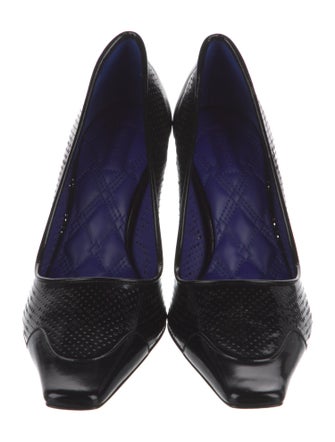 Burberry Leather Pumps
