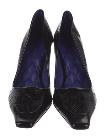 Burberry Leather Pumps