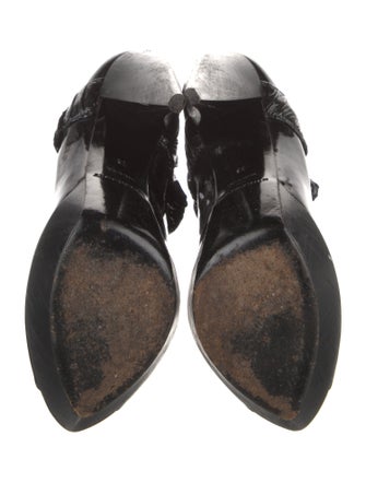 Burberry Patent Leather Pumps