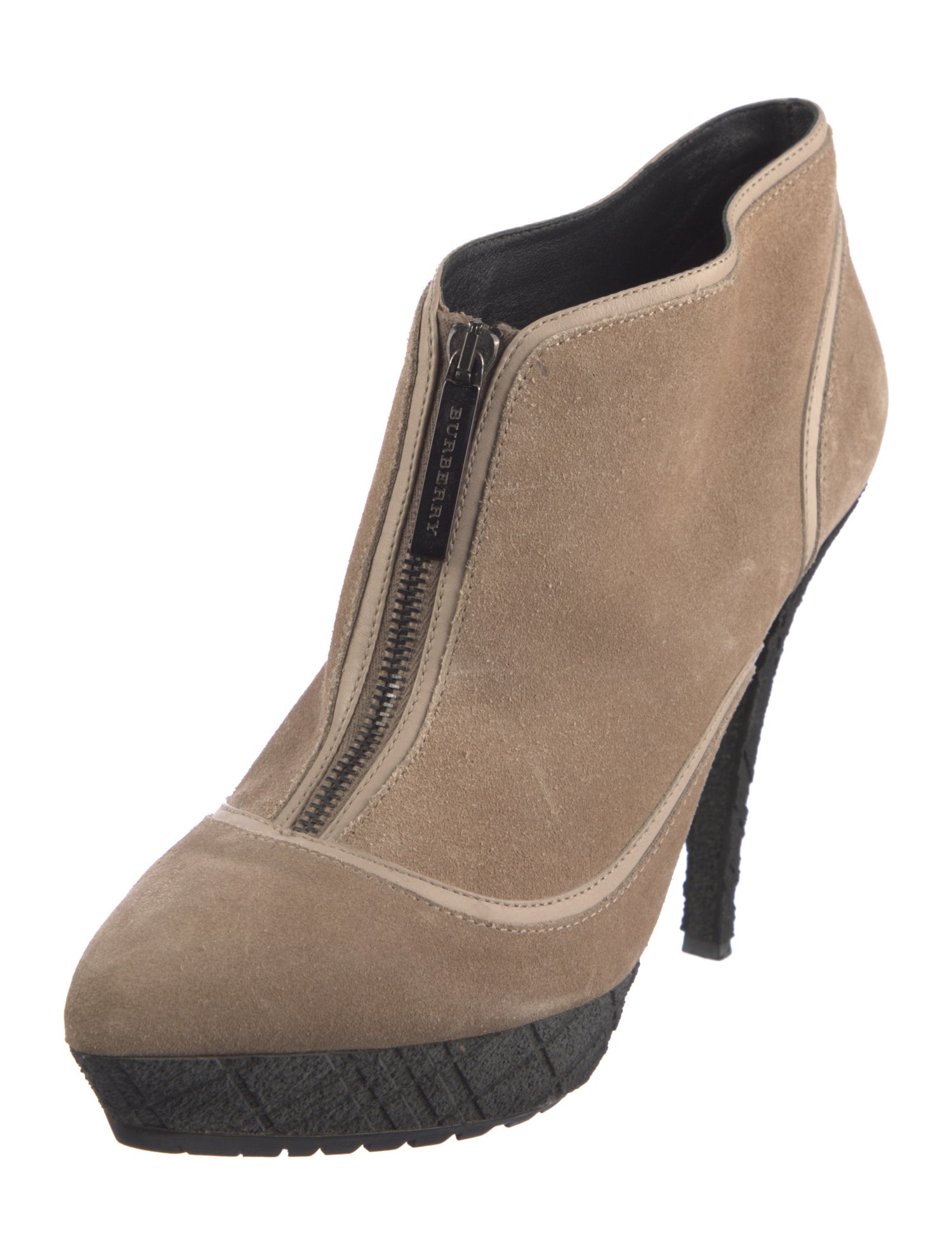 Burberry Suede Pumps