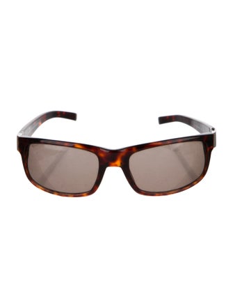Burberry Square Tinted Sunglasses