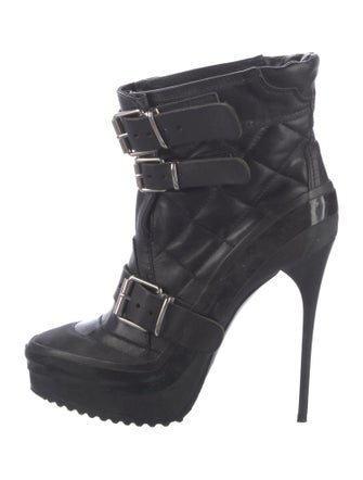 Burberry Quilted Pattern Leather Boots