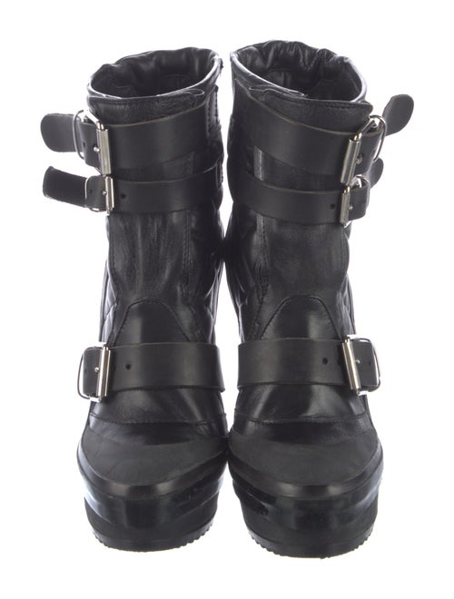 Burberry Quilted Pattern Leather Boots