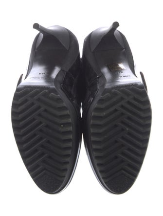 Burberry Quilted Pattern Leather Boots