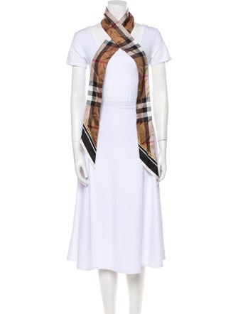 Burberry Silk House Check Pattern Stole