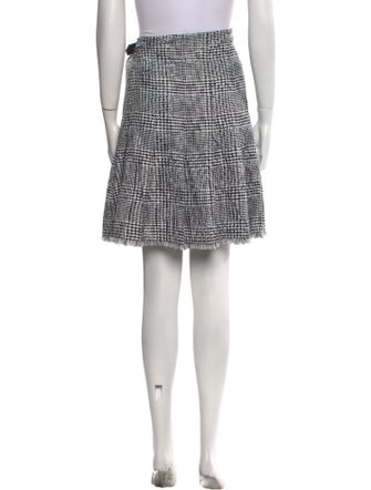 Burberry Tweed Pattern Knee-Length Skirt