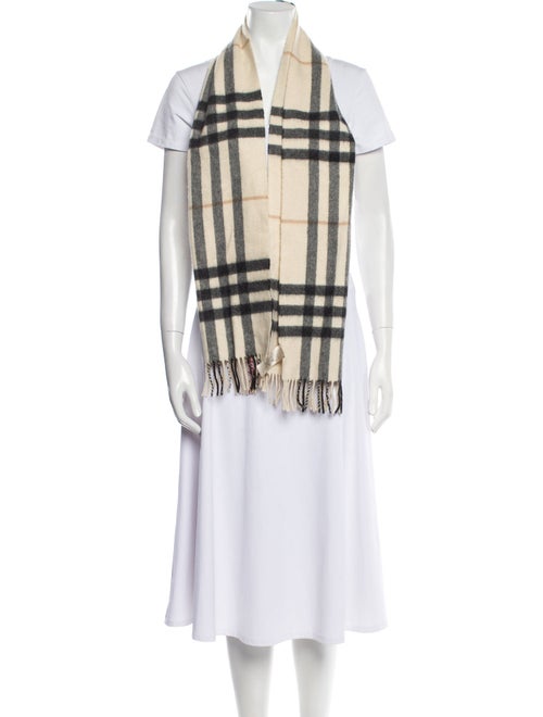Burberry Cashmere House Check Pattern Scarf