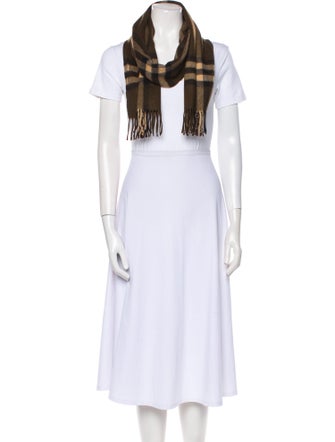 Burberry Cashmere House Check Pattern Scarf