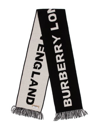Burberry Wool Printed Scarf