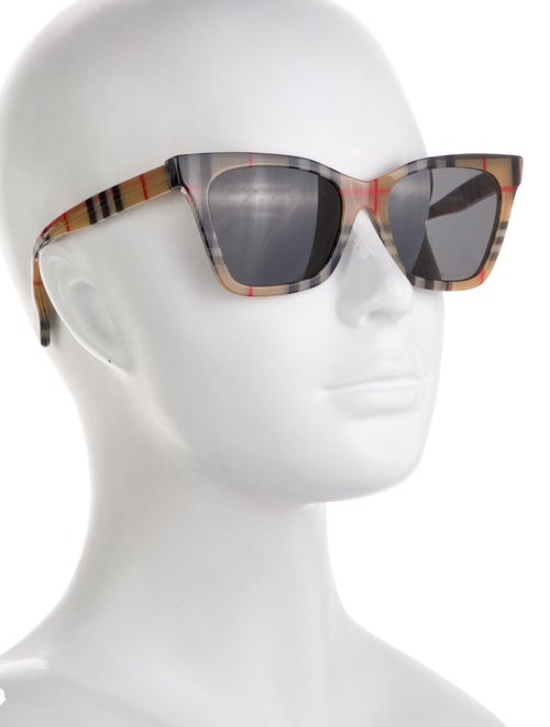Burberry House Check Pattern Wayfarer Sunglasses