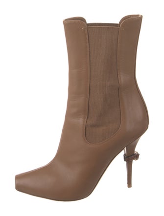 Burberry Leather Chelsea Boots