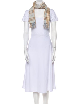 Burberry Cashmere House Check Pattern Scarf