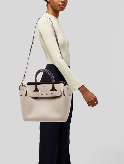 Burberry Leather Limestone/Beige Pebbled Leather Small Belt Bag.