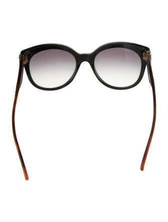 Burberry House Check Pattern Oversize Sunglasses