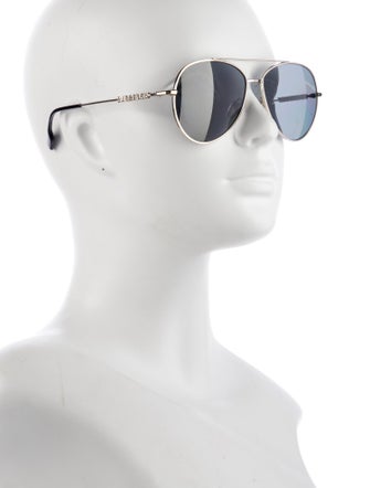 Burberry Nova Check Pattern Aviator Sunglasses