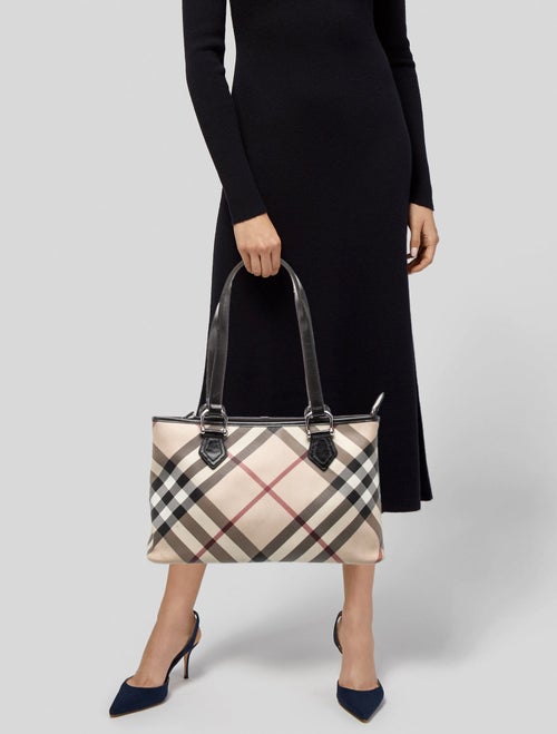 Burberry Nova Check Shoulder Bag