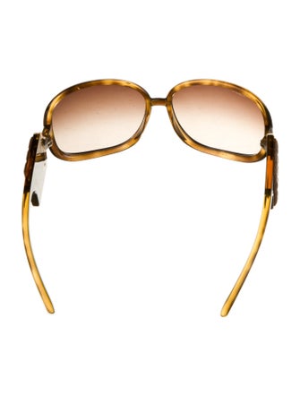 Burberry Oversize Gradient Sunglasses