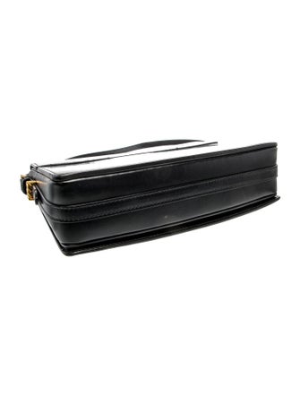 Burberry Patent Leather Grace