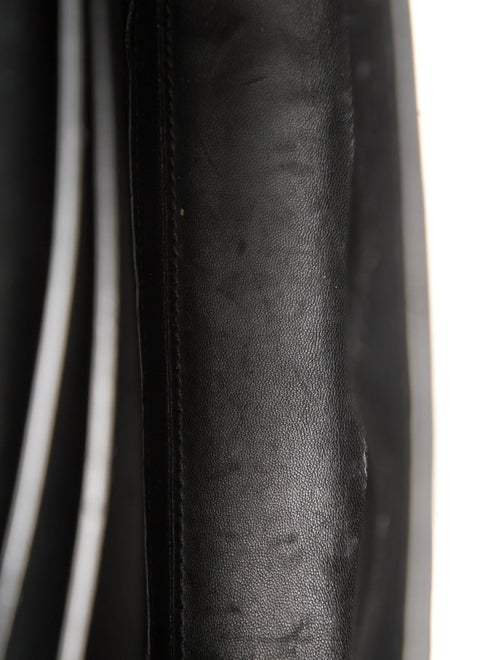 Burberry Patent Leather Grace