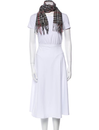 Burberry Cashmere House Check Pattern Scarf