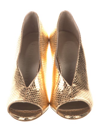 Burberry Leather Sandals