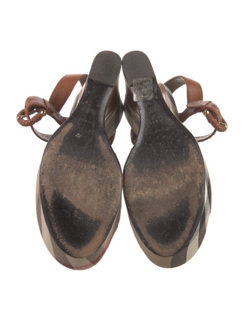 Burberry Nova Check Pattern Leather Sandals