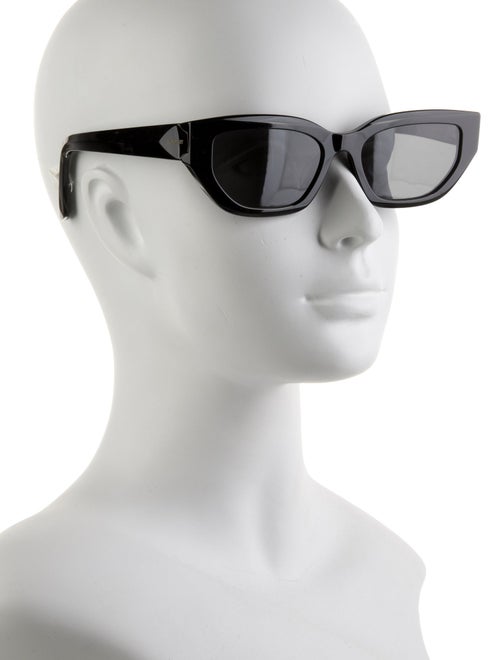 Burberry Cat-Eye Tinted Sunglasses