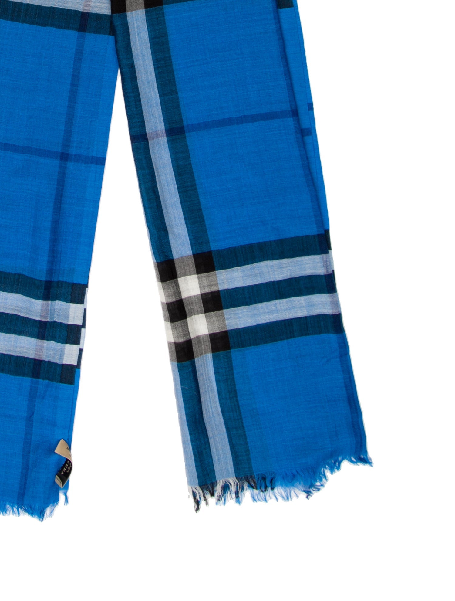 Burberry Wool House Check Pattern Scarf