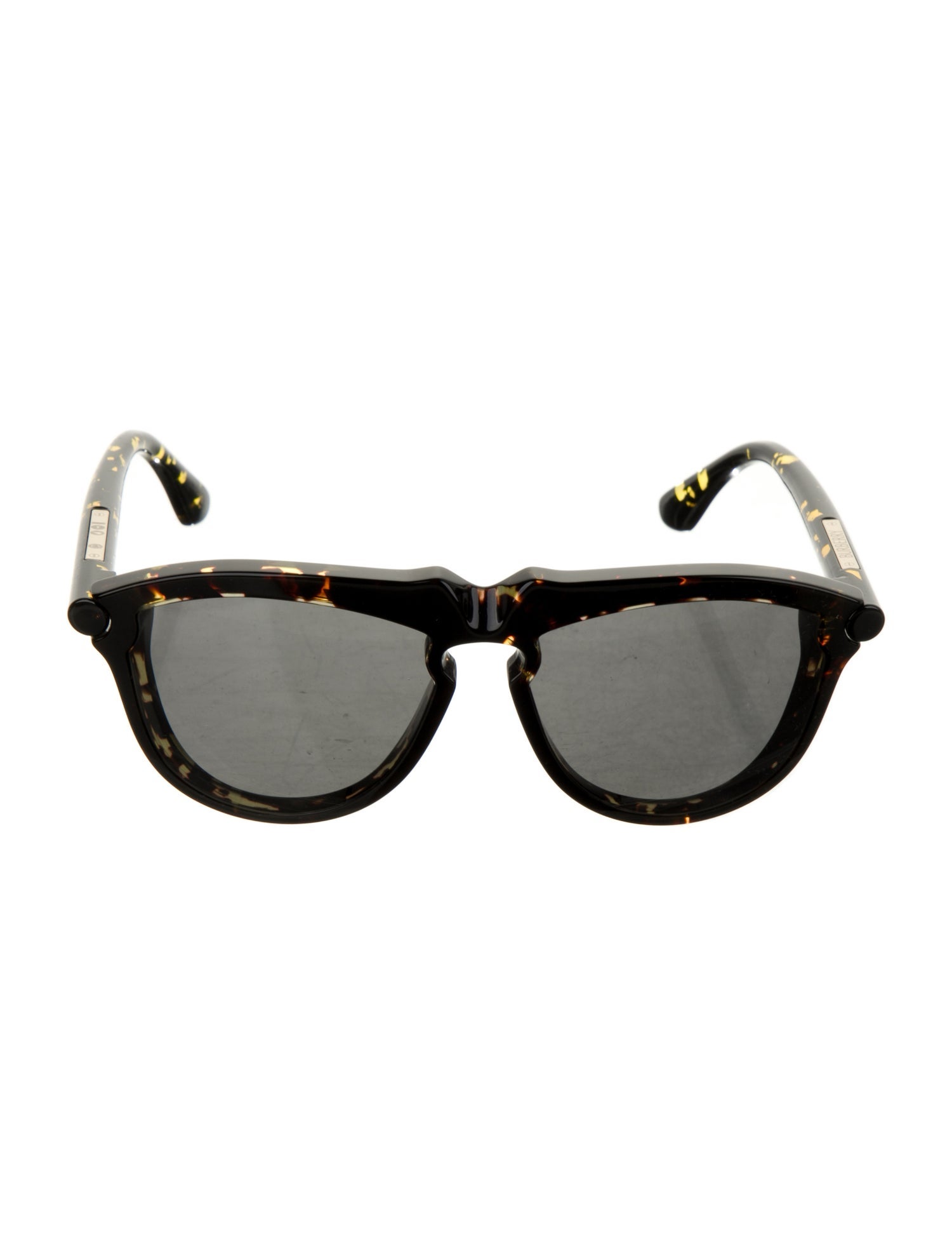 Burberry Wayfarer Tinted Sunglasses