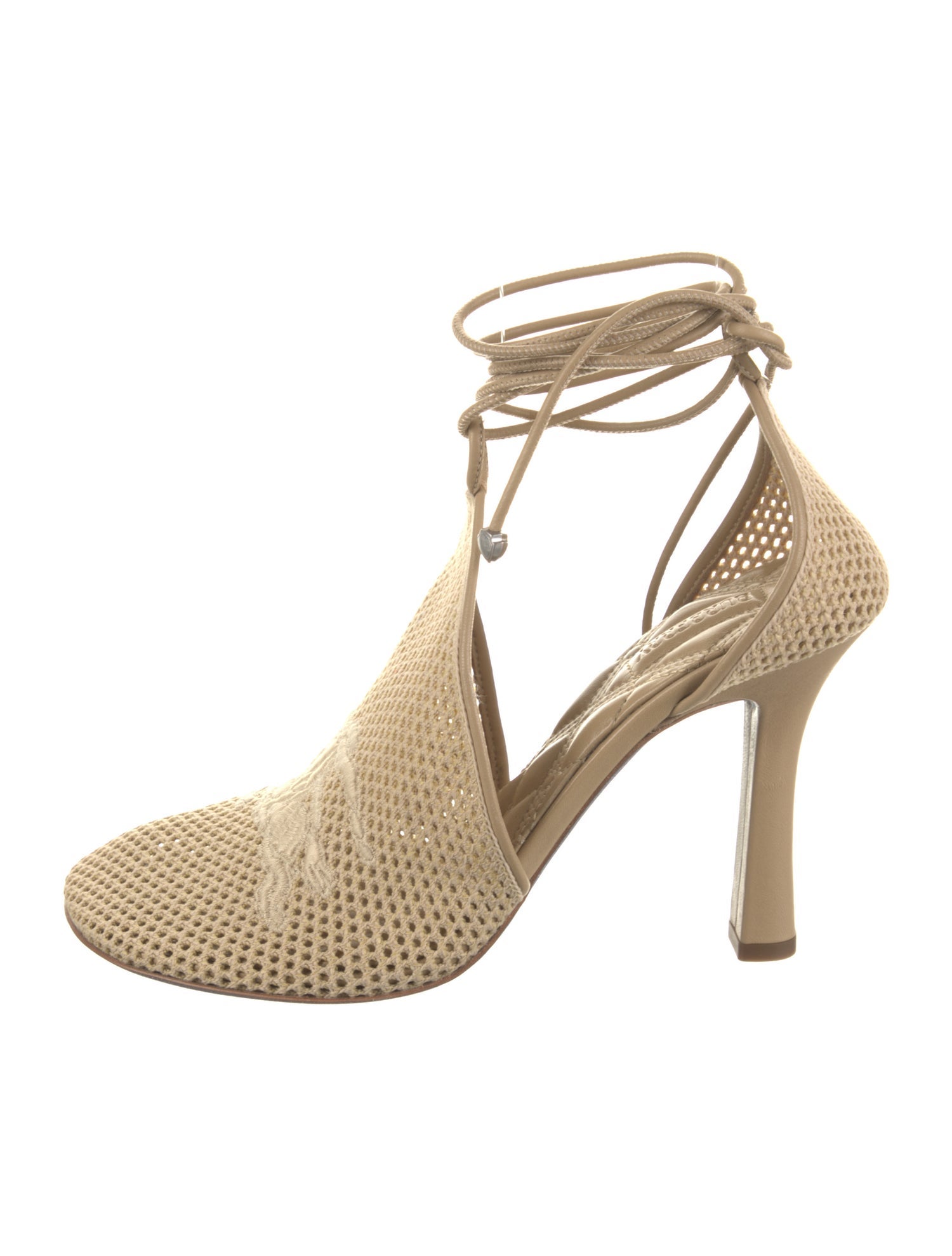 Burberry Raffia D'Orsay Pumps