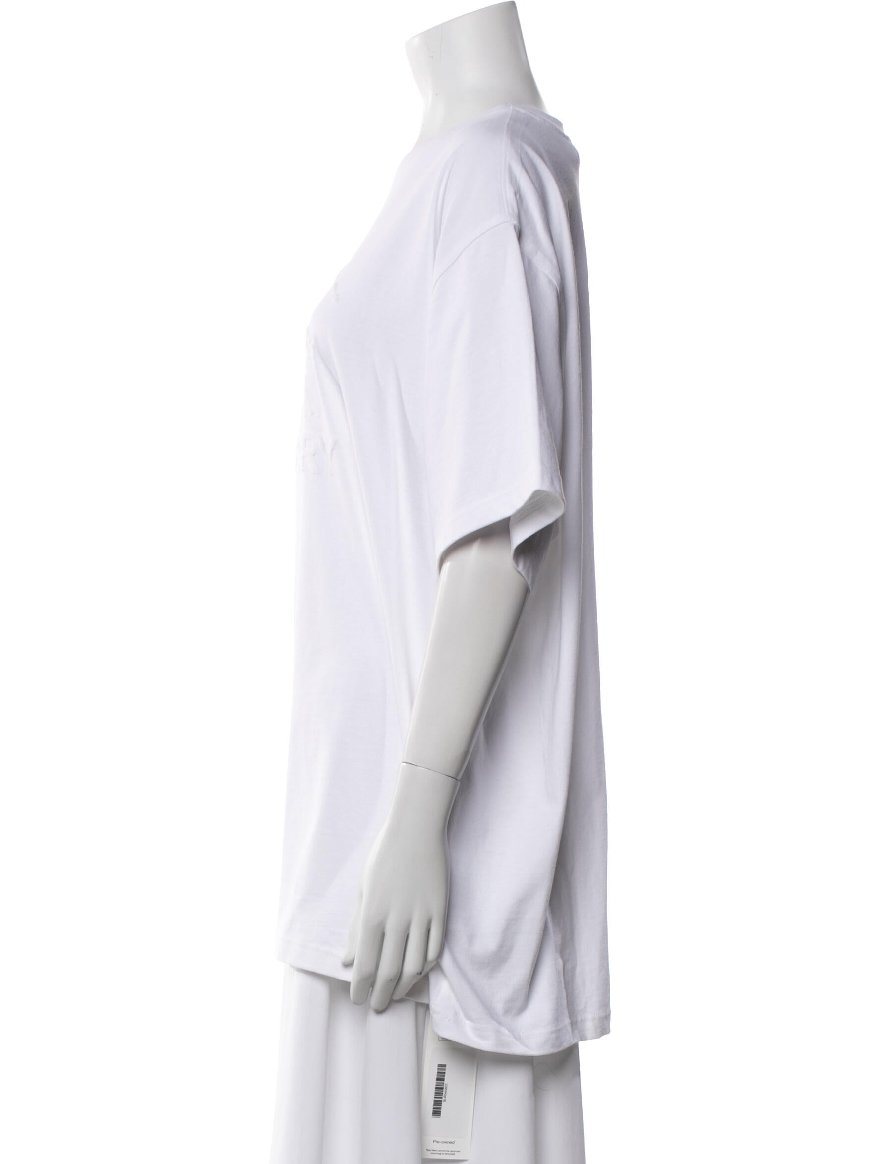 Burberry Graphic Print Crew Neck T-Shirt w/ Tags