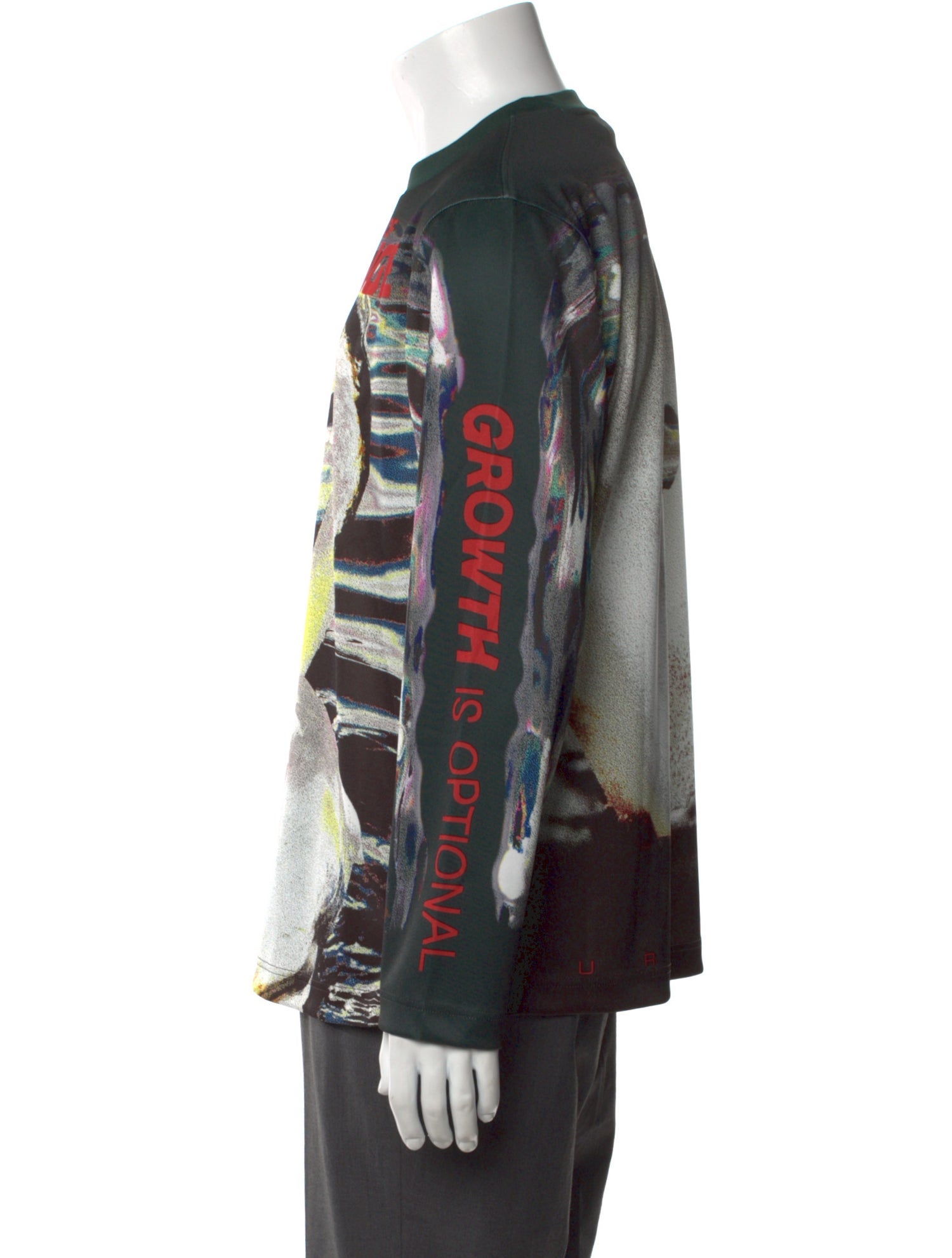 Burberry Graphic Print Crew Neck T-Shirt w/ Tags