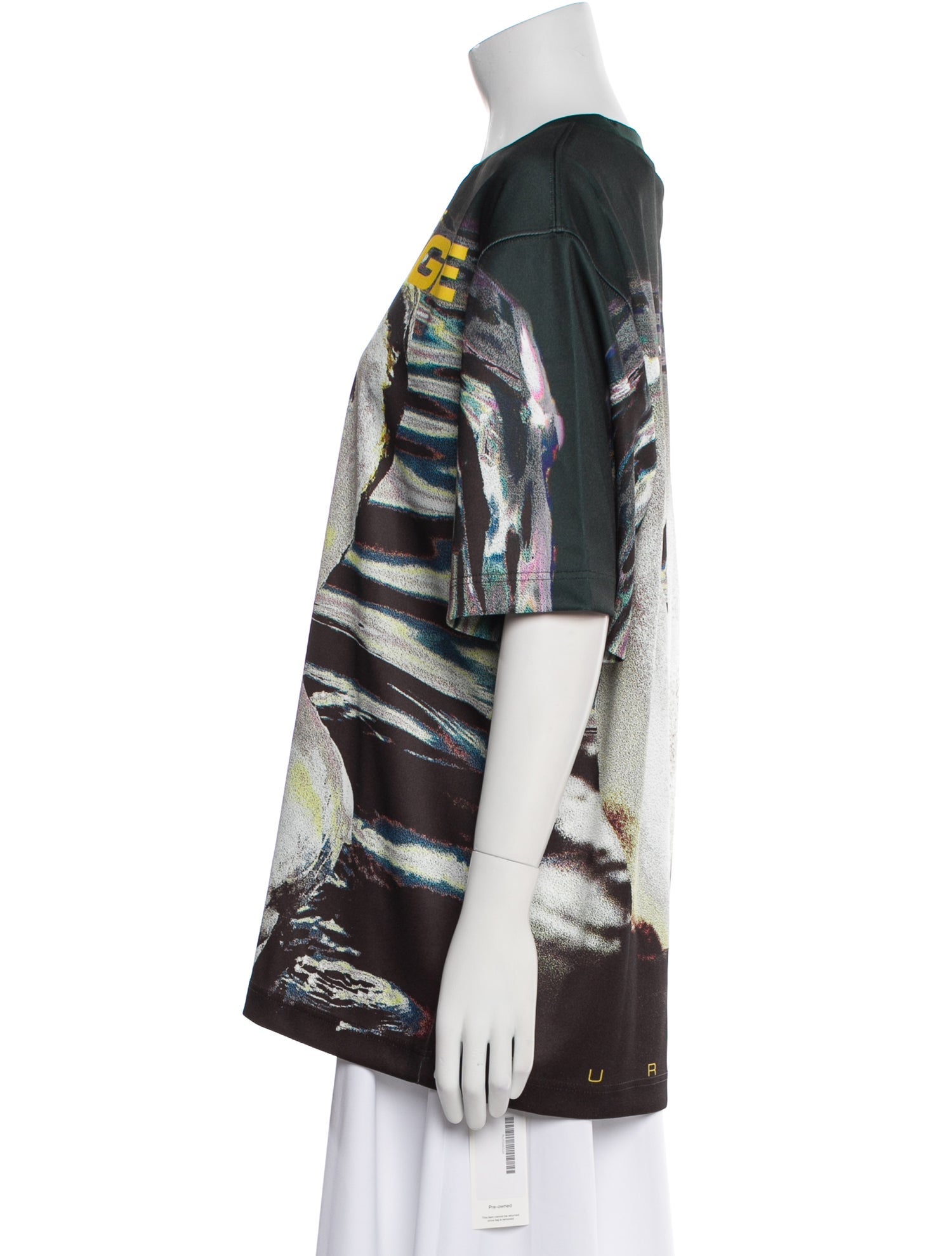 Burberry Printed Crew Neck T-Shirt w/ Tags